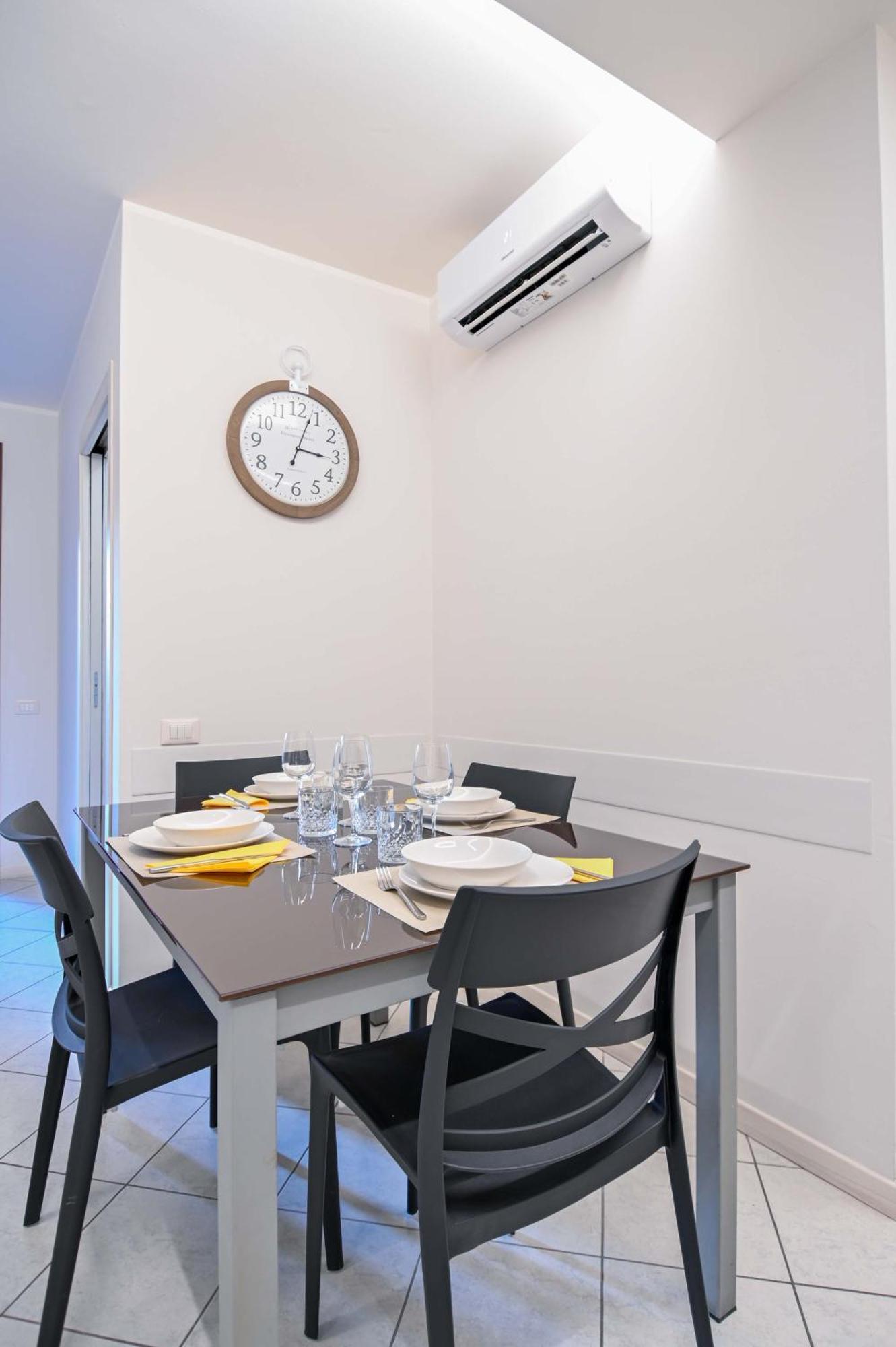 Bilocale Chic, 10 Min Aeroporto Milano-Bergamo, Box Auto E Aria Condizionata Apartamento Seriate Exterior foto